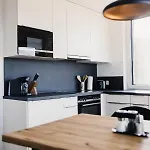 Sandra Mit Balkon -naehe Bodensee&pfaender Hörbranz
