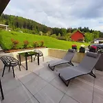 아파트 Sandra Mit Balkon -naehe Bodensee&pfaender *