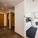 Sandra Mit Balkon -naehe Bodensee&pfaender Hörbranz