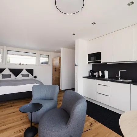 Sandra Apartment *